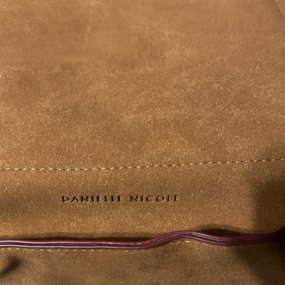 Danielle Nicole Pocahontas purse - Picture 3 of 4